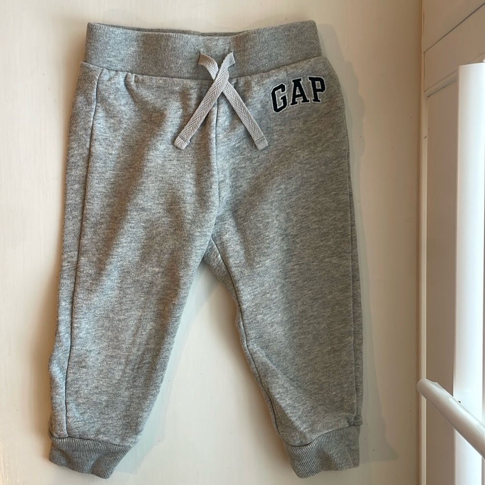 GAP Baby Boys’ joggers